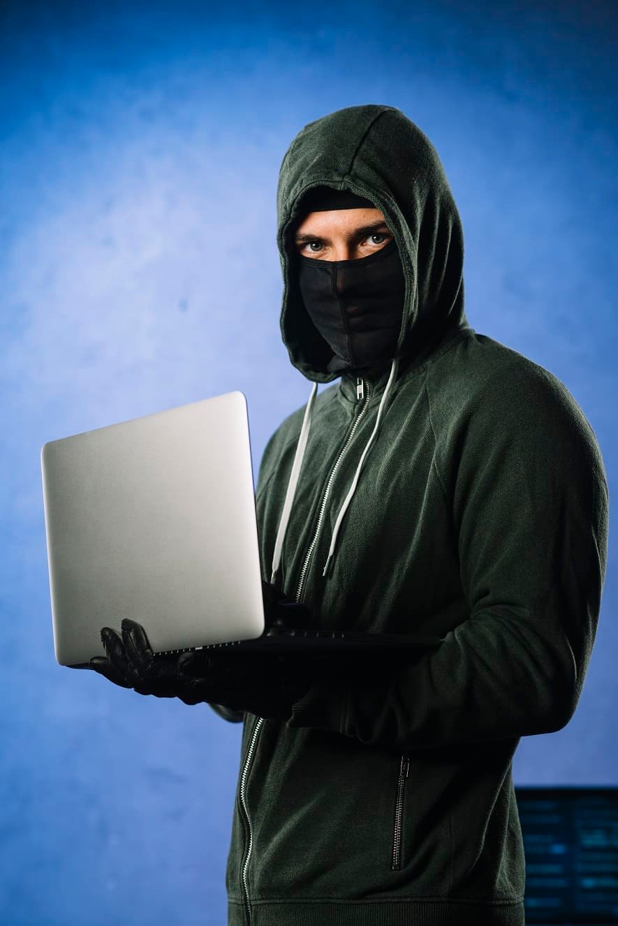 hacker-with-laptop